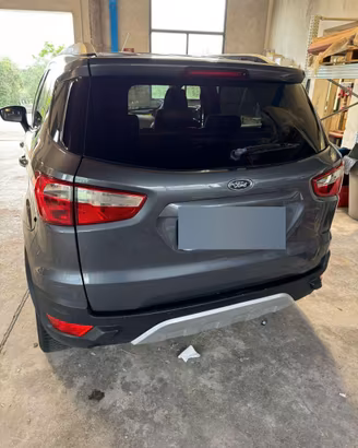 Descrizione FORD EcoSport 1.5 TDCi 95 HP Titan