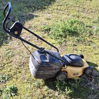 Tagliaerba elettrico a spinta