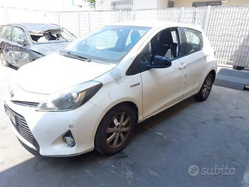 RICAMBI VARI TOYOTA YARIS III REST (P13) 1.5 HYBRI