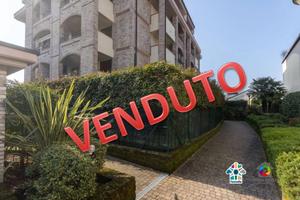 Appartamento di 120 m² con 4 locali e box auto a L