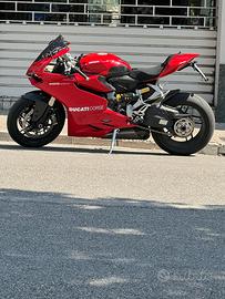 Ducati Panigale 1199- 31.000 km