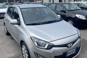 Hyundai i20 1.4 CRDi Anno 2013 Full Navi Led