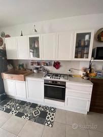 cucina scavolini bianca senza elettrodomestici 