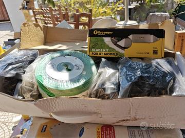 Robomow taglia erba giardino 