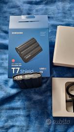 Ssd samsung modello t7 shields da 1tb