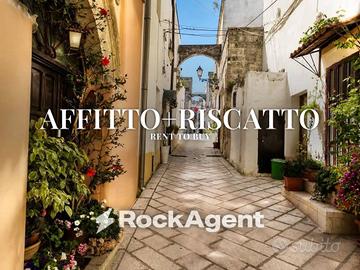 Casa indipendente di 190 m² con più di 5 locali a 