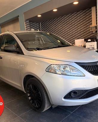 Lancia Ypsilon 1.0 FireFly 5 porte S&S Hybrid Ecoc