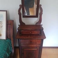 Comodino con specchiera vintage