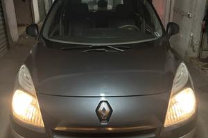 Renault scenic 2010