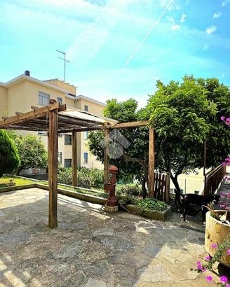 VILLA SINGOLA A SAVONA