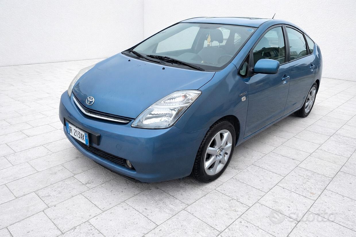 TOYOTA Prius 2ª serie