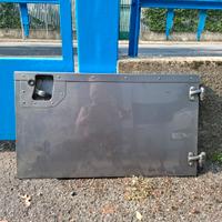 portellone posteriore defender