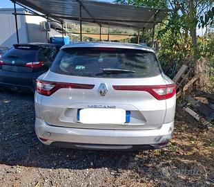 Renault Megane 1.5dci 110cv 2018 incidentata