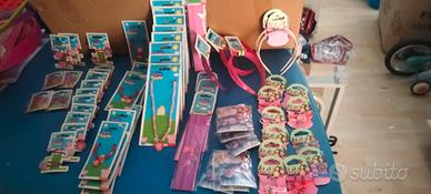 stock articoli per bambine 65 pz