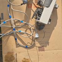 Montacarichi monofase auto frenante