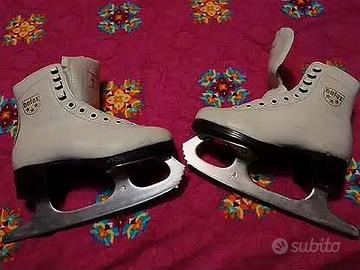 Pattini a rotelle beige per bambini