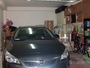 Ampio box a c.so garibaldi ad afragola