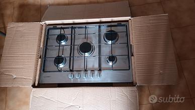 Piano cottura a gas 5 fuochi 75x58 Indesit E. 100.