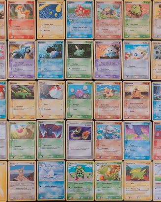 Lotto carte Pokémon comuni 