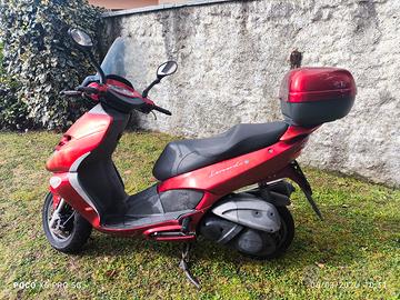 Scooter Aprilia Leonardo 300cc