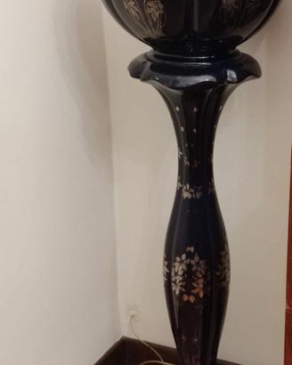 colonna e porta vaso