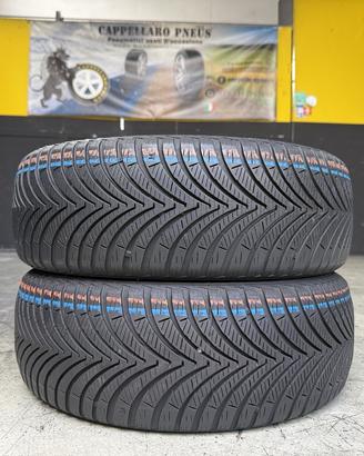 2 Gomme Kumho 175/55R15 77T 4 Stagioni 90% Residui