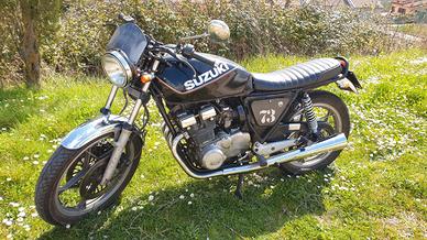 Suzuki GSX 400 f - 1983