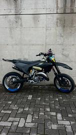 Husqvarna sm/tc 125cc