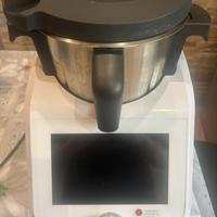 monsieur cuisine (macchinario che cucina da solo)
