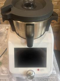 monsieur cuisine (macchinario che cucina da solo)
