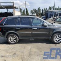 VOLVO XC90 1 275 D5 AWD 163CV 02-06 ricambi-