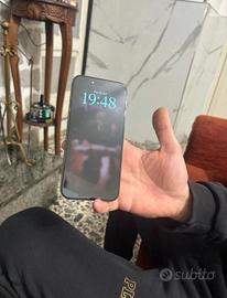 Iphone 16 pro 256 gb. In garanzia