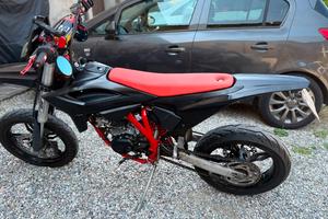 Beta 125 motard 4 tempi