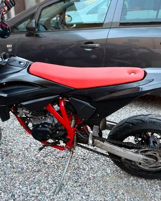 Beta 125 motard 4 tempi