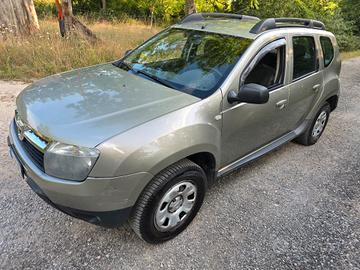 Dacia Duster 1.6 110CV 4x4 Lauréate GPL