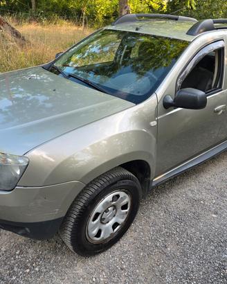 Dacia Duster 1.6 110CV 4x4 Lauréate GPL