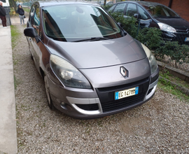 Renault Scenic 2011