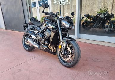 Triumph Street Triple KM0