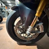 Ducati v4 panigale allestimento pista