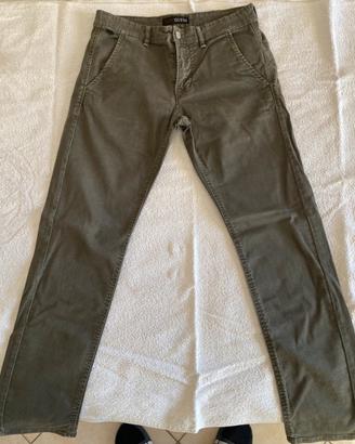 Pantaloni chino uomo Guess colore verde oliva tg30