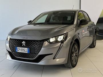 PEUGEOT e-208 Allure Pack 100kW
