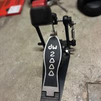 DW 2000A Single Bass Drum Pedal