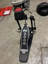 DW 2000A Single Bass Drum Pedal