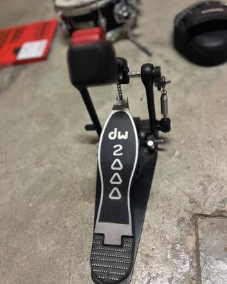 DW 2000A Single Bass Drum Pedal