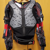 Acerbis pettorina koerta taglia L/XL mai usata