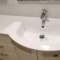 Lavabo da incasso in resina bianco lucido