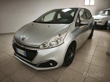Peugeot 208 1.6 BlueHDi 75 CV