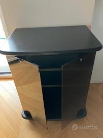 Mobiletto TV nero con vetro temperato fumè