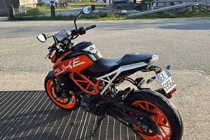 Ktm duke 390
