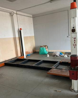 Sollevatore auto carbench